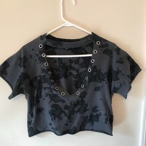 Forever 21 cutout neck top NWOT!
